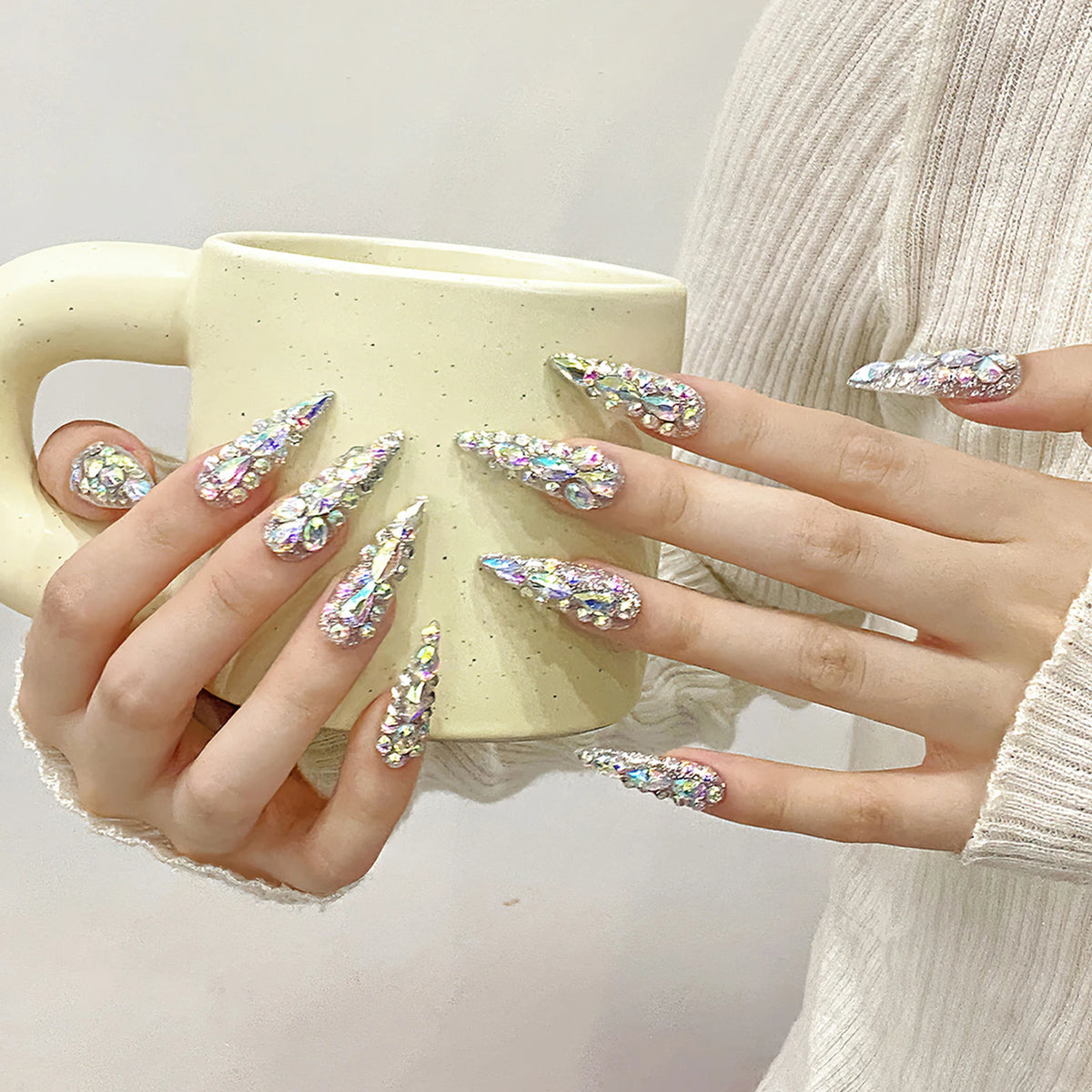 10pcs Handmade Press On Nails Long Stiletto False Nails Massive Glossy Rhinestone Decor Full Cover Ballerina Wearable Manicure