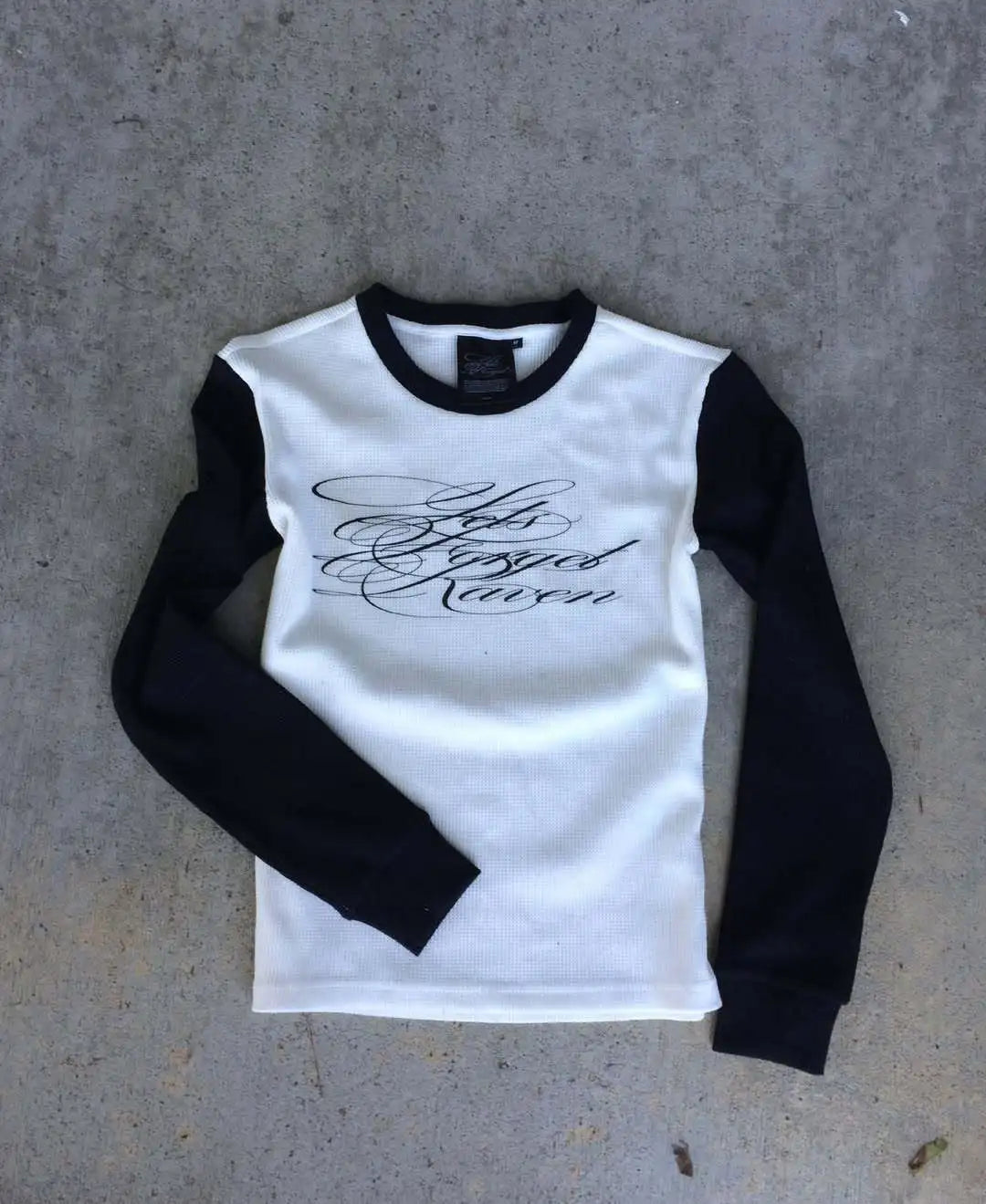 Y2K “Gods Secret Raven” long sleeve shirt